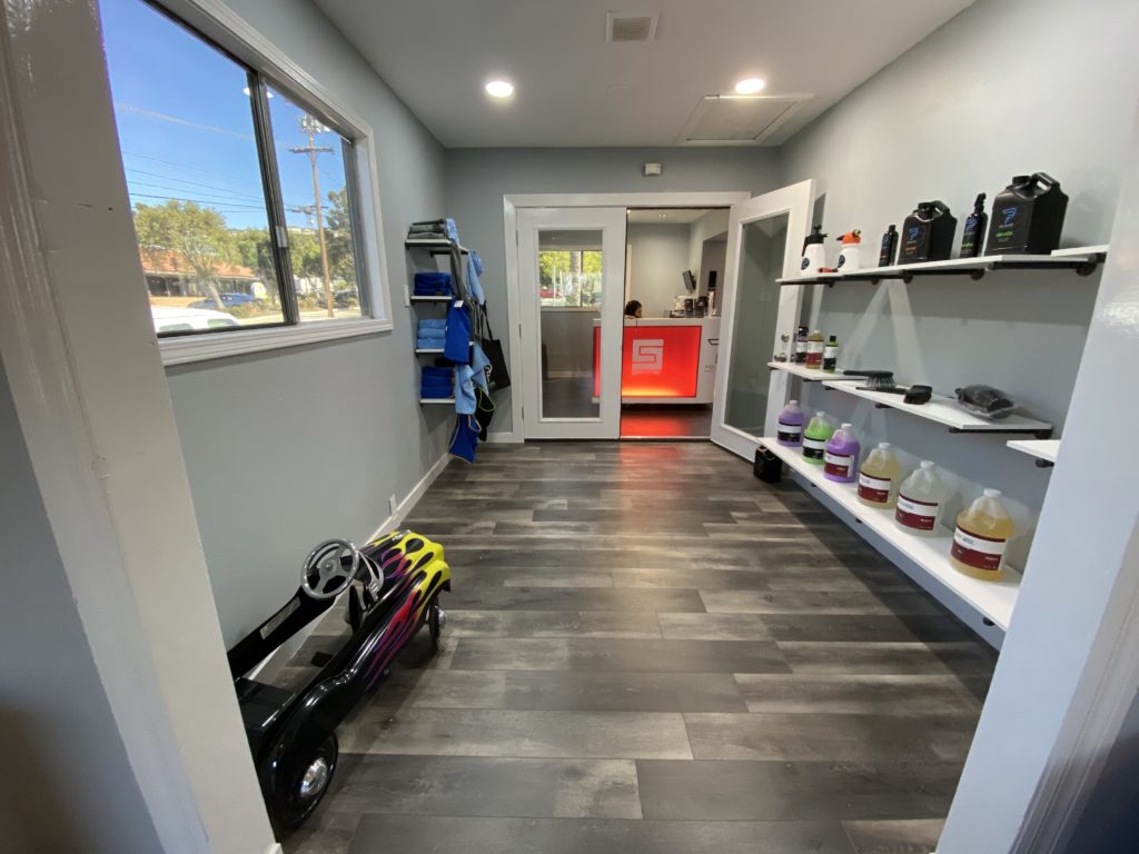 Thi is the lobby at our Long Beach California detail shop